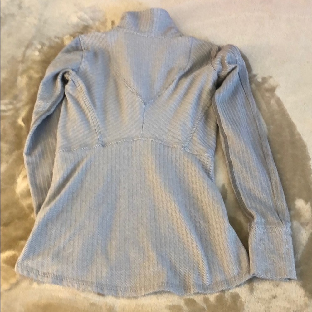 Lululemon jacket - Picture 4 of 9